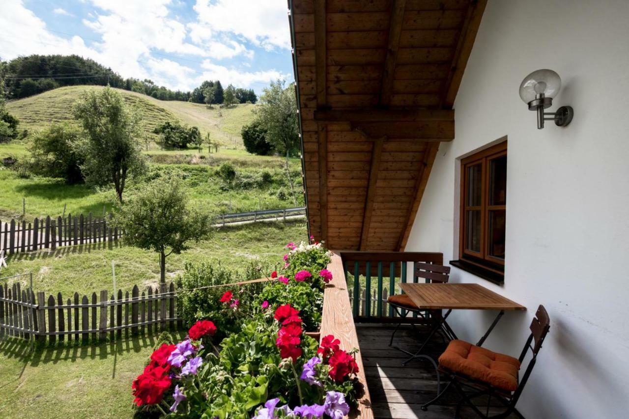 Pension Ober Siegsdorf Exterior photo